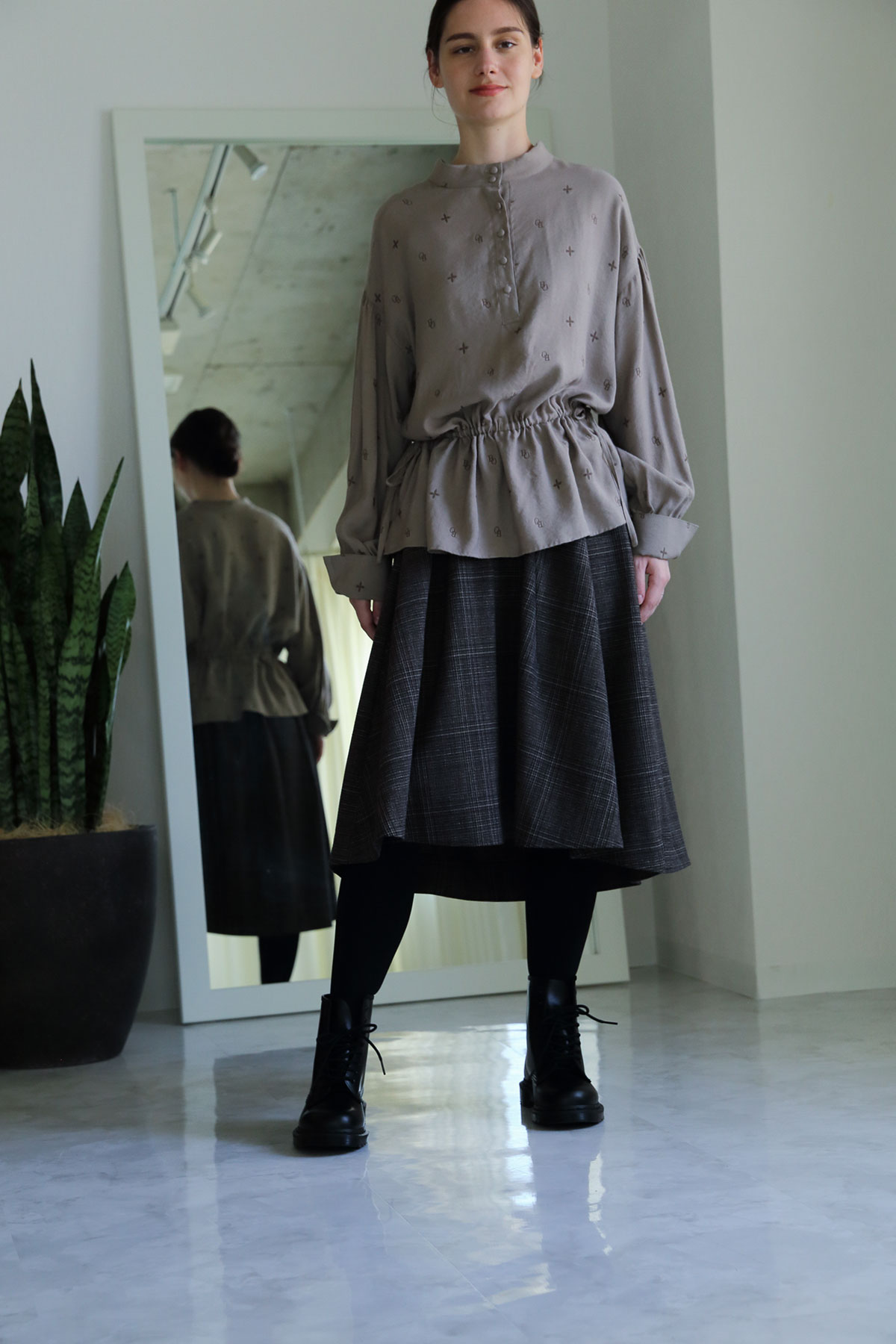 BO204409-brown Libertad Check Irregular-hem Egg Skirt -BROWN/CHECK-【BO204409】
