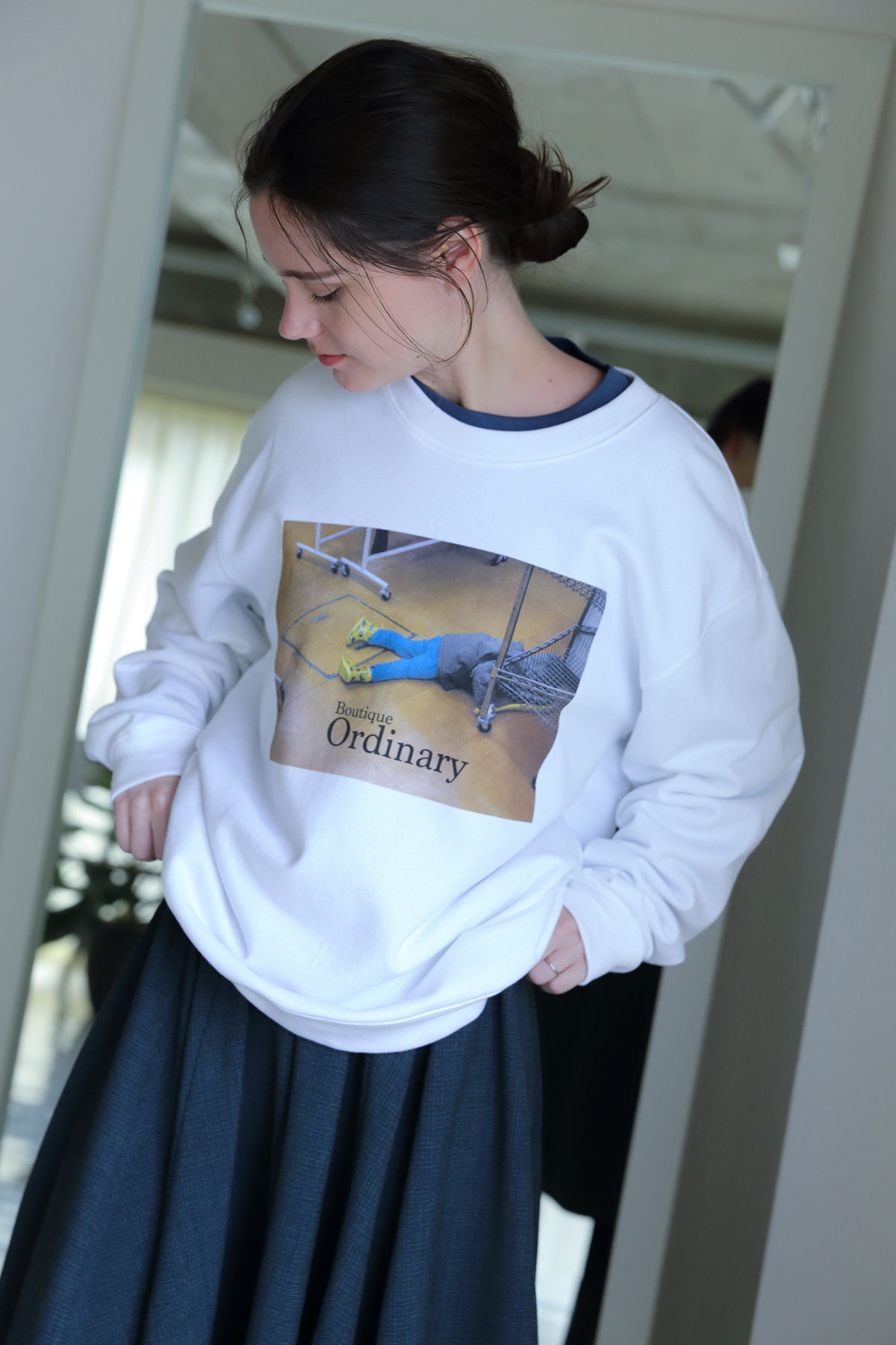 BO204740-white Ordinary Meets Kisara Crew SweatShirt -WHITE-【BO204740】Del.Aug.