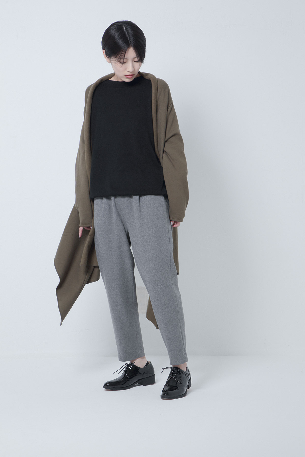 BO205711-khakj Furry Liner Sweat Square Gown -KHAKI-【BO205711】Del.Oct.