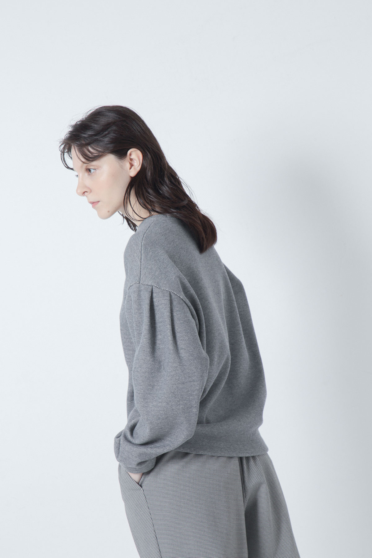 BO205714-gray Furry Liner Thermal bouffant sleeve T -GRAY-【BO205714】Del.Oct.