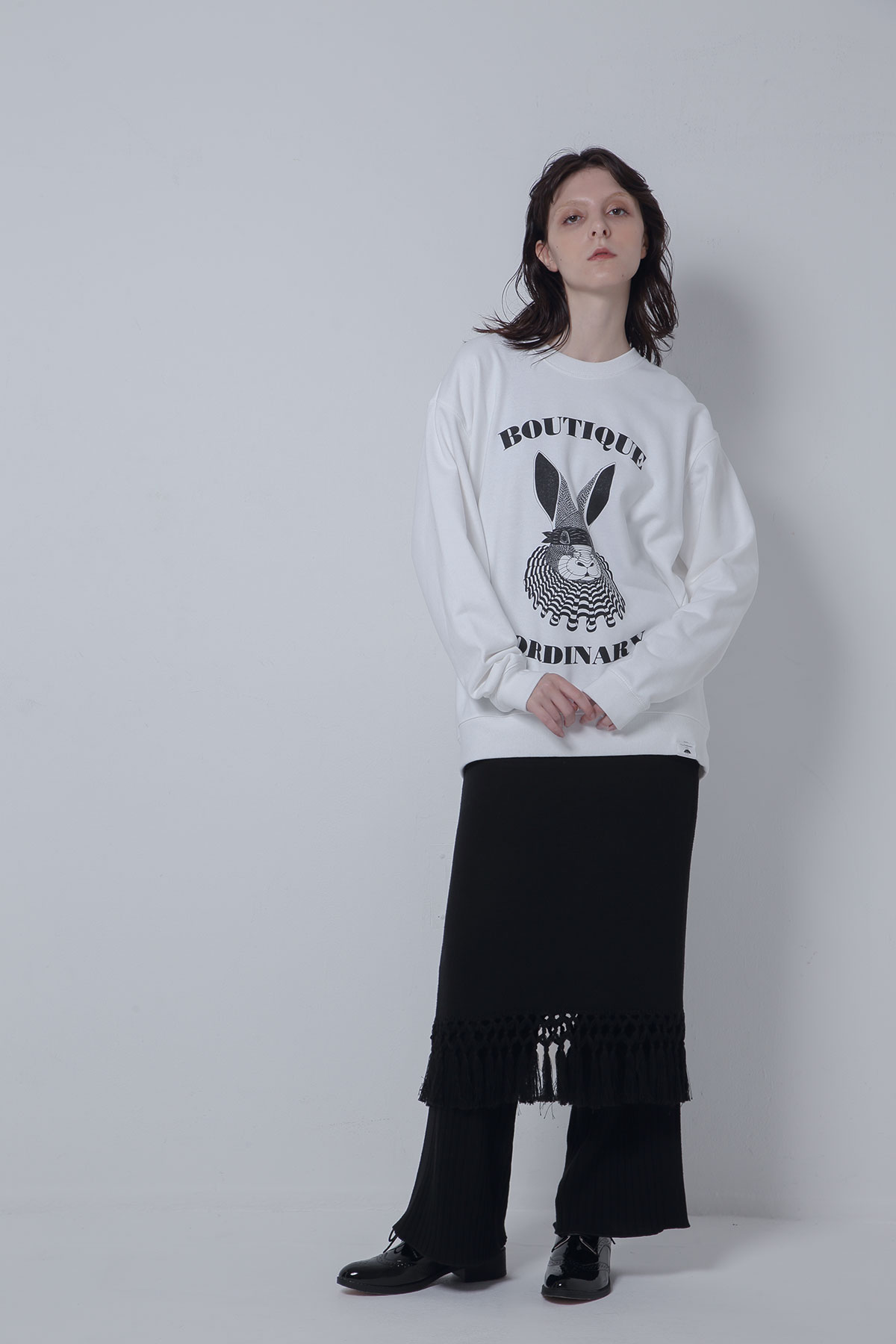 BO205729-white Ordinary Meets Mulga the artist College print Sweatshirts -WHITE-【BO205729】Del.Sep.
