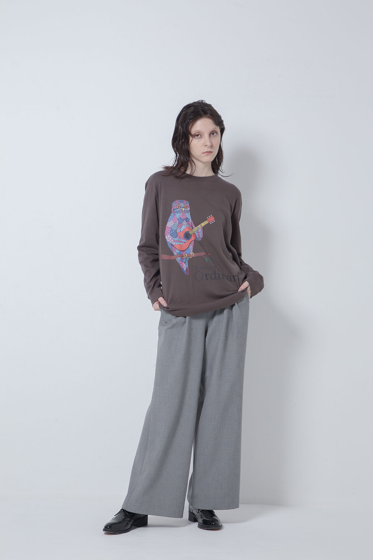 BO205731-cgray Ordinary Meets Mulga the artist CrewNeck Long SleeveT -C GRAY-【BO205731】Del.Sep.