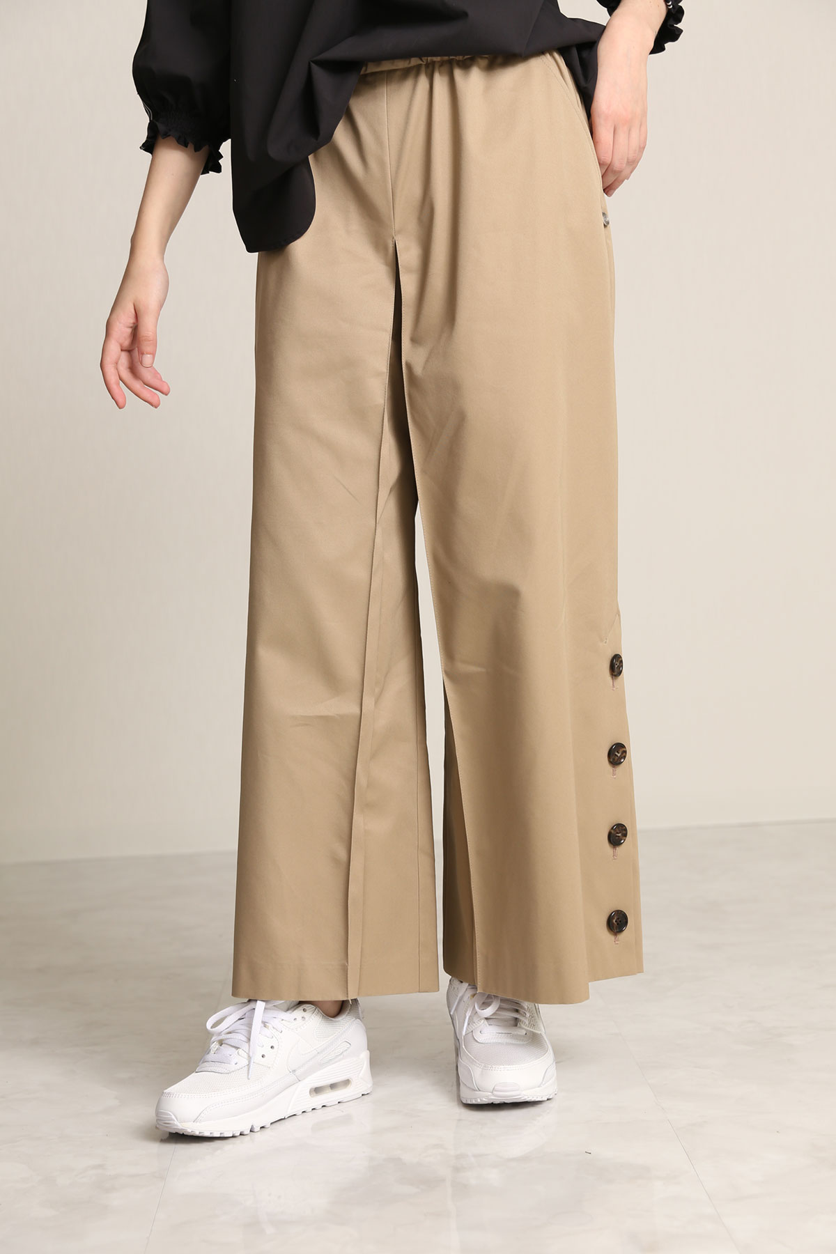 BO21-124P-beige Gaberdine Square Tack Wide Trousers-BEIGE-【BO21-124P】Del.Jan.