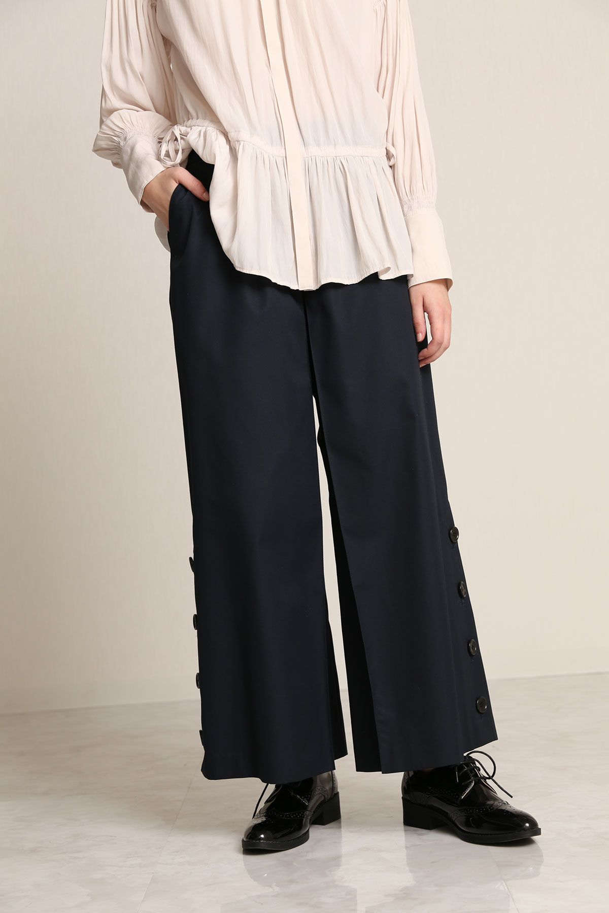 BO21-124P-navy Gaberdine Square Tack Wide Trousers-NAVY-【BO21-124P】Del.Jan.